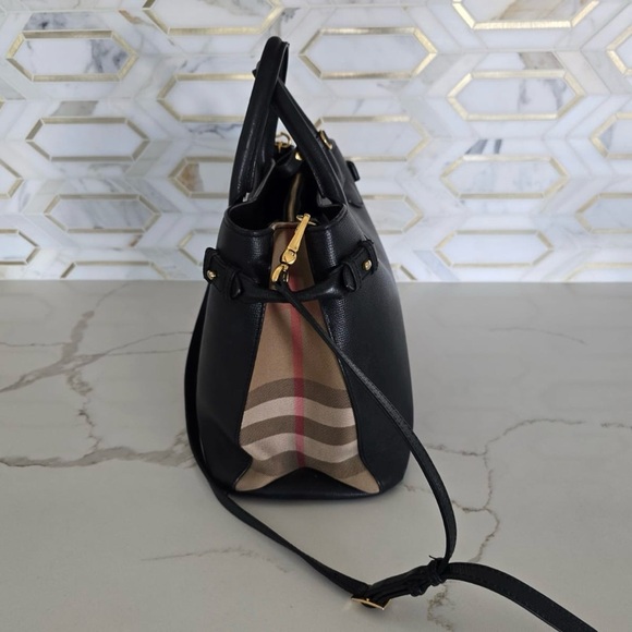 Authentic BURBERRY Derby Calfskin House Check Medium Banner Tote in Black. - Picture 8 of 10